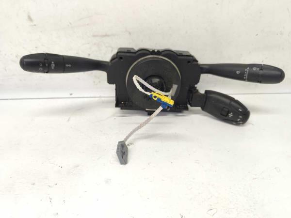 COMMODO CITROEN BERLINGO/ PEUGEOT PARTNER - Vue 1